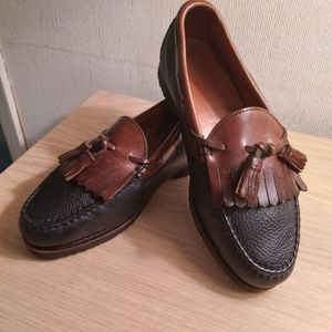 Allen Edmonds Nashua Tassel Loafers 8 3E Brown/ Black Leather